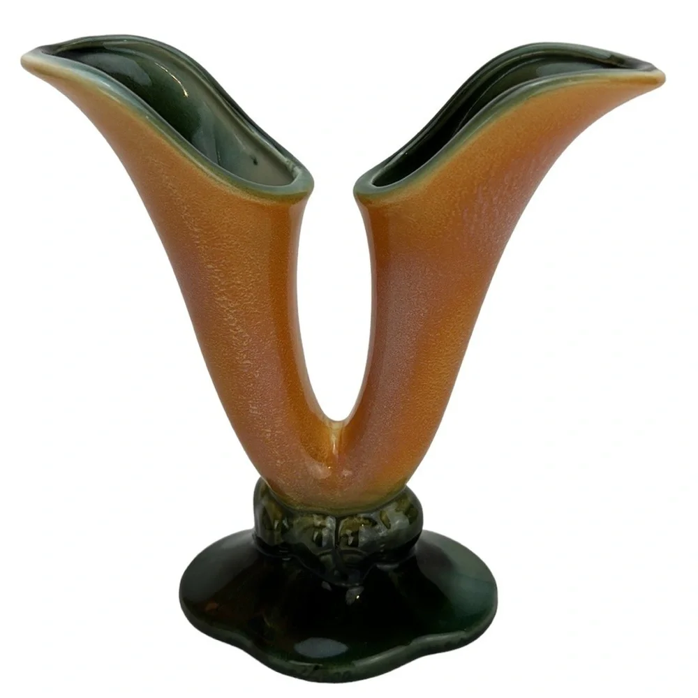 Vintage‎ Hull Pottery Double Cornucopia Vase 103 Mottled Orange and Green